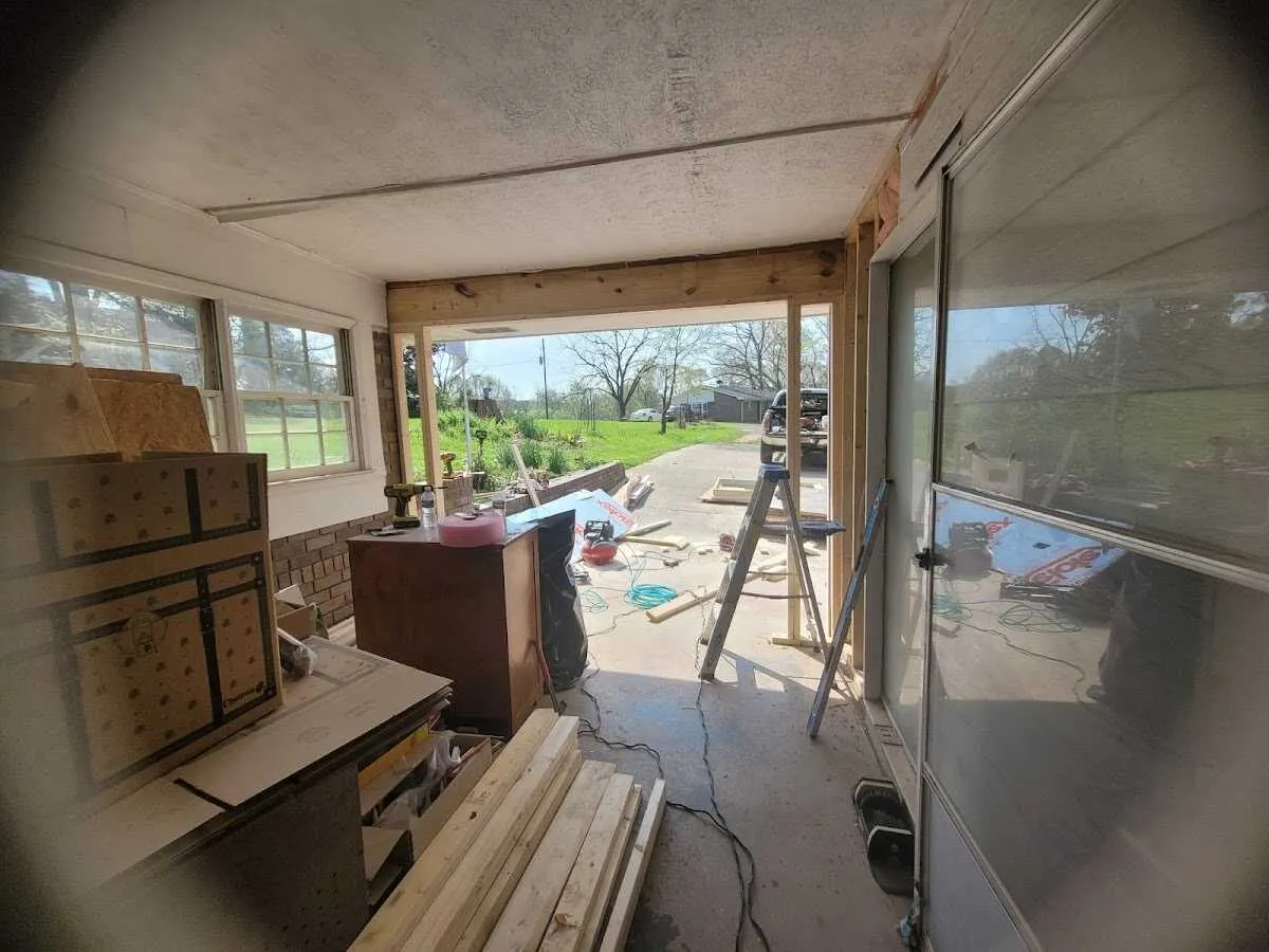 Air movers and dehumidifier for Water Mitigation Services in Bay St. Louis